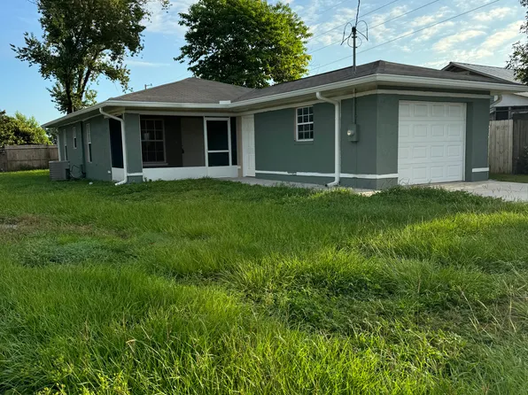 37209 Lock St, Dade City, FL 33523