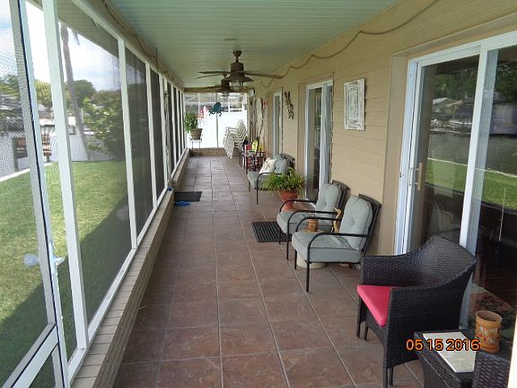 4th image of 8713 Bay Crest Ln