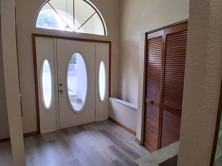 11404 Pike Ave — Photo 5