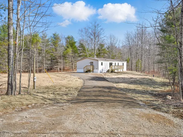 35 Nowell Road, Winslow, ME 04901