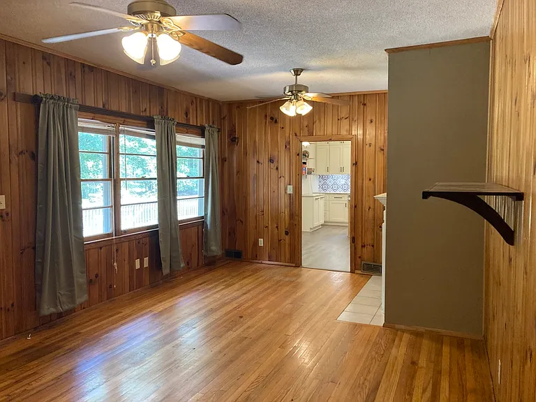 160 Windfall Dr — Photo 15