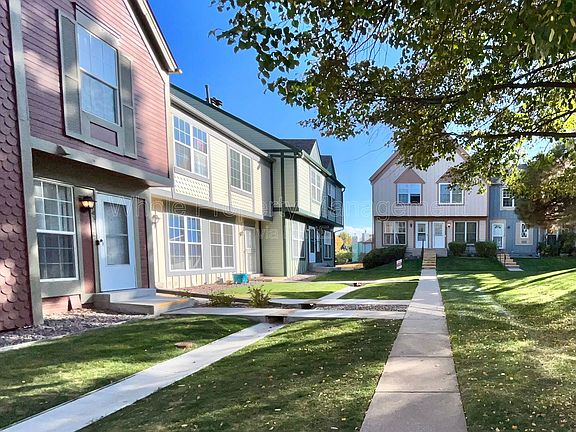 3rd image of 14324 E Hawaii Cir Unit B