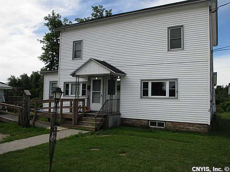 1st image of 152 Grove St