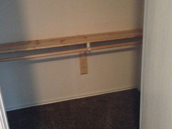 walk in close in master bedroom