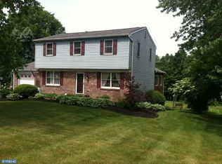 661 Meadow Ln, Harleysville, PA 19438