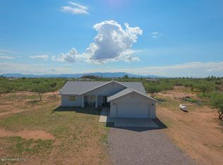 6243 S Kwame Dr, Hereford, AZ 85615