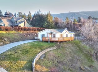 2608 E 15th St, The Dalles, OR 97058