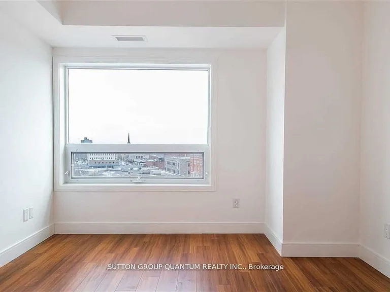 1 Wellington St #712 — Photo 9