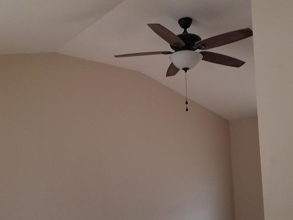 2nd image of 2400 Carmody Blvd