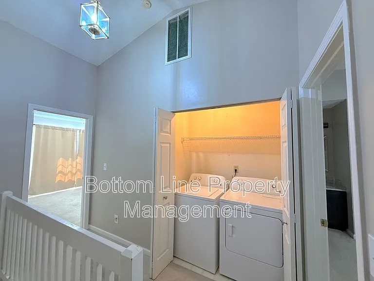 3635 Huyton Ct — Photo 9