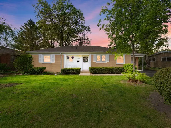 2232 Central Rd, Glenview, IL 60025