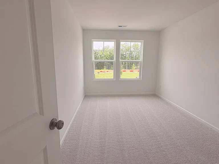 248 Snowfield Dr — Photo 17