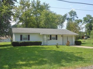 401 Giofre Ave, Maryville, IL
