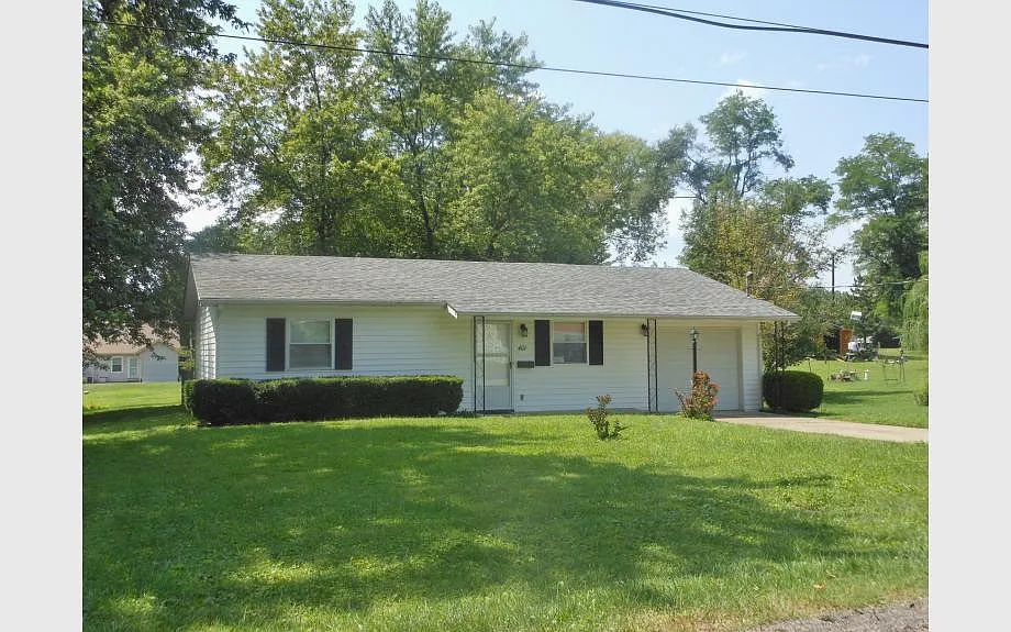 401 Giofre Ave photo 1