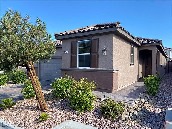 3rd image of 9253 Valley Betica Ave