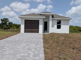 (Undisclosed Address), Lehigh Acres, FL 33974