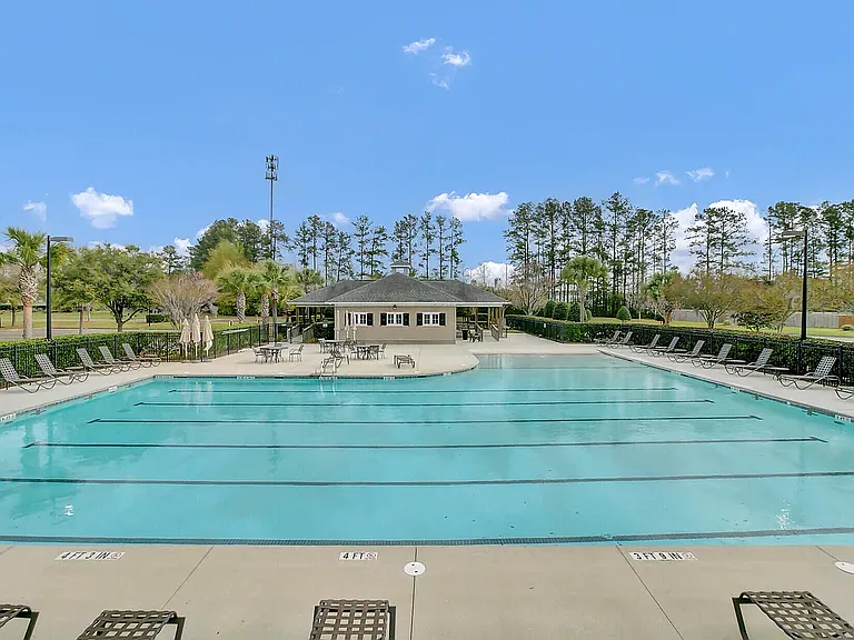 236 Emerald Isle Dr — Photo 36