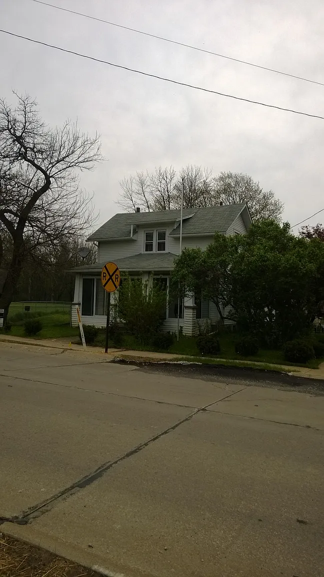 272 Barker St photo 1