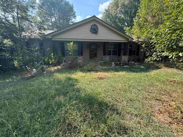 205 Rebel Rd, Piperton, TN 38017