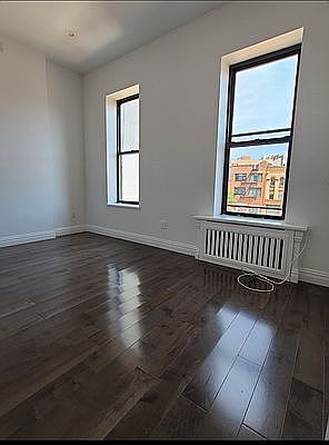 3rd image of 423 W 125th St #7A