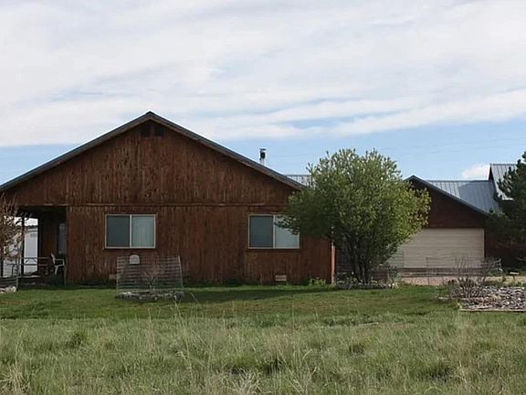 3rd image of 755 S Old Highway 89