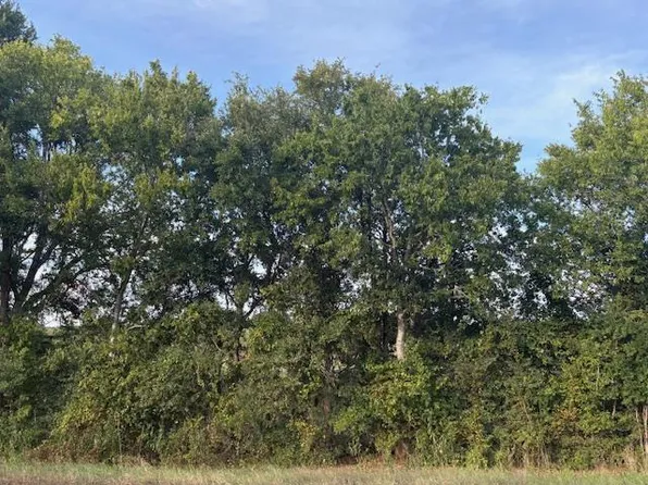1447 Fm 713, Lockhart, TX 78644