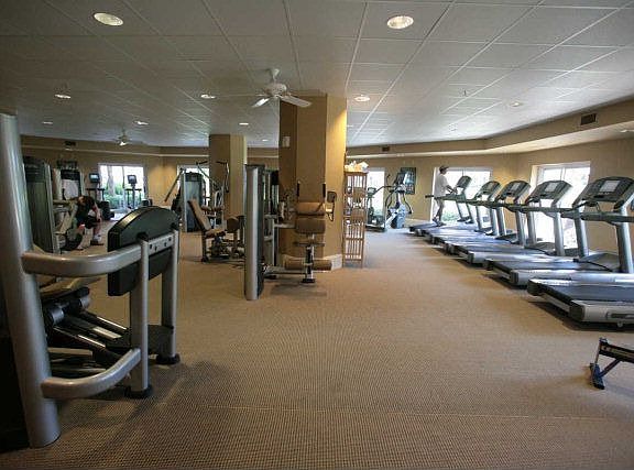 5th image of 200 Ocean Crest Dr APT 216