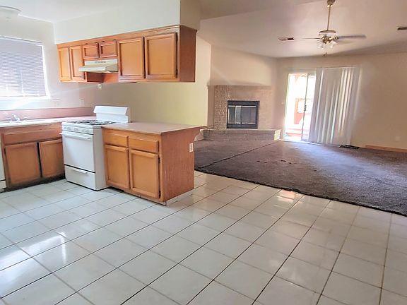 3rd image of 965 Emory Way