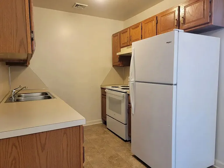 1523 Lincoln Heights Ave #1523 — Photo 6