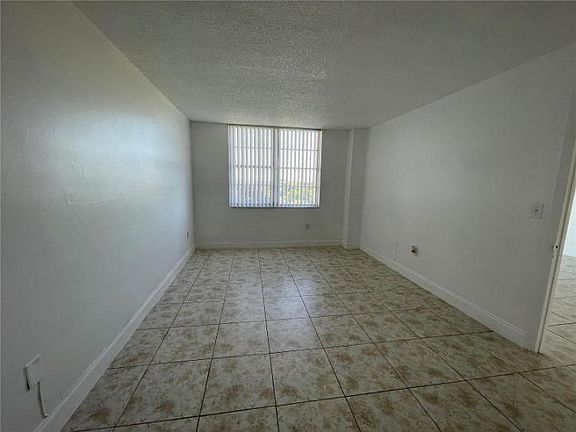 5th image of 15601 NW 7th Ave #601