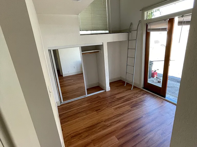 2165 Dwight Way — Photo 10