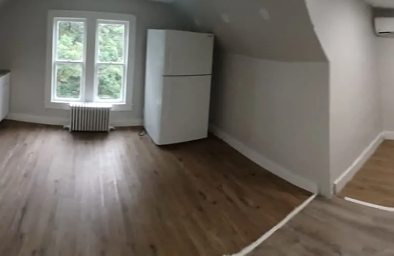 275 Chestnut St #3 — Photo 15