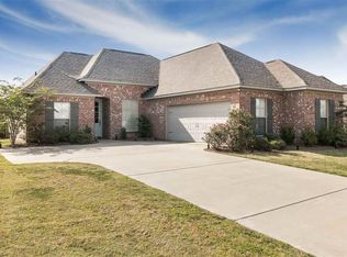 175 Rhodes Ln, Canton, MS 39046