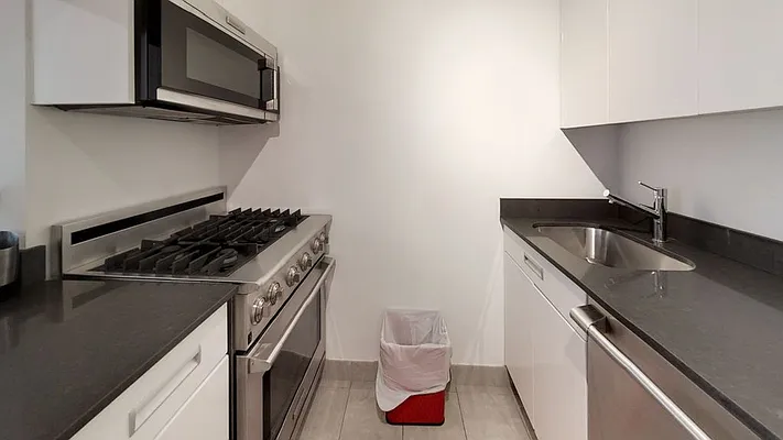 Rented by Urban Living International | media 9
