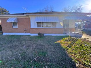 830 Stratford Rd, Memphis, TN 38122