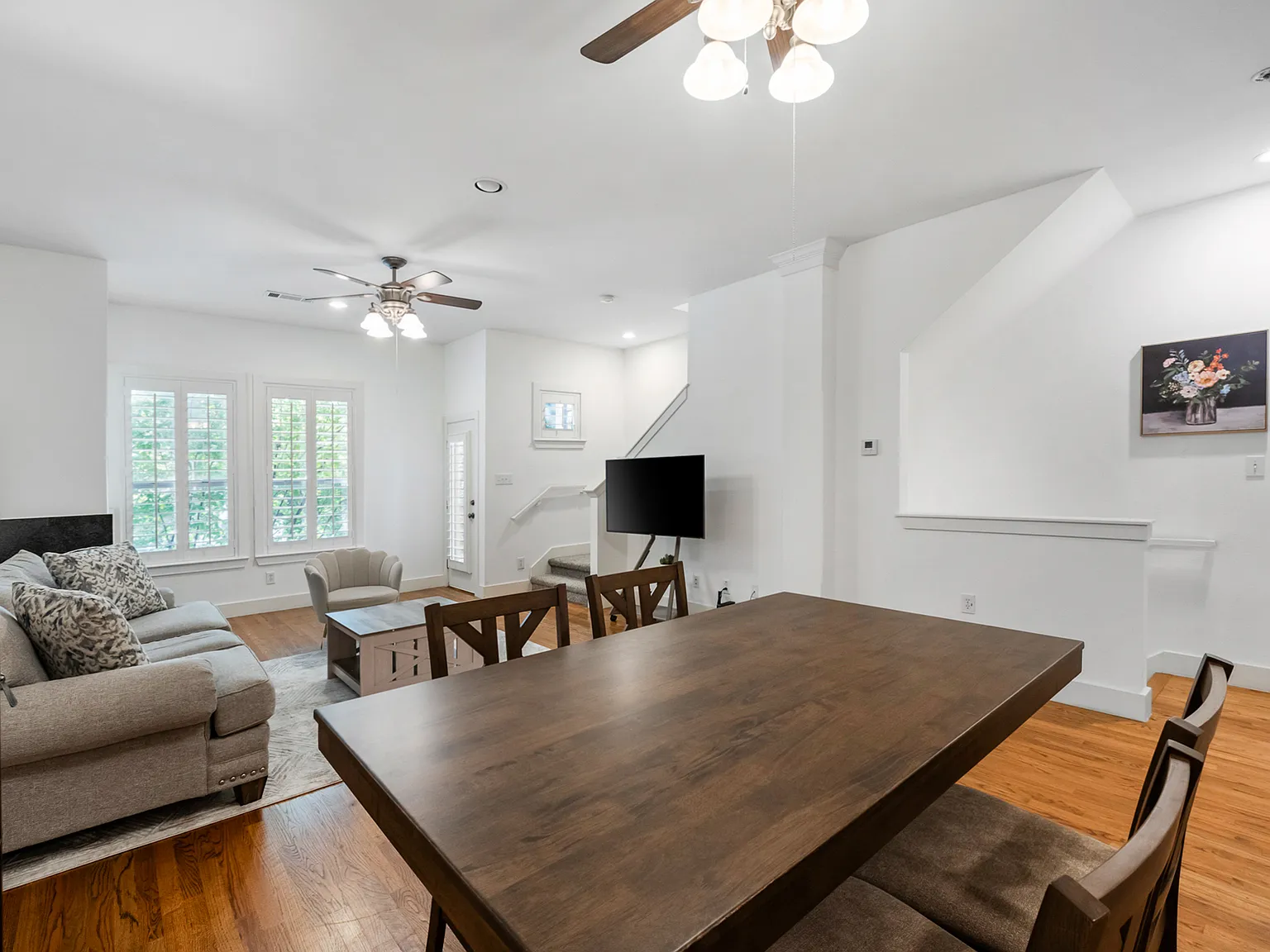 3 bed, 2.5 bath, 1561 sqft, $2,950 — Photo 4
