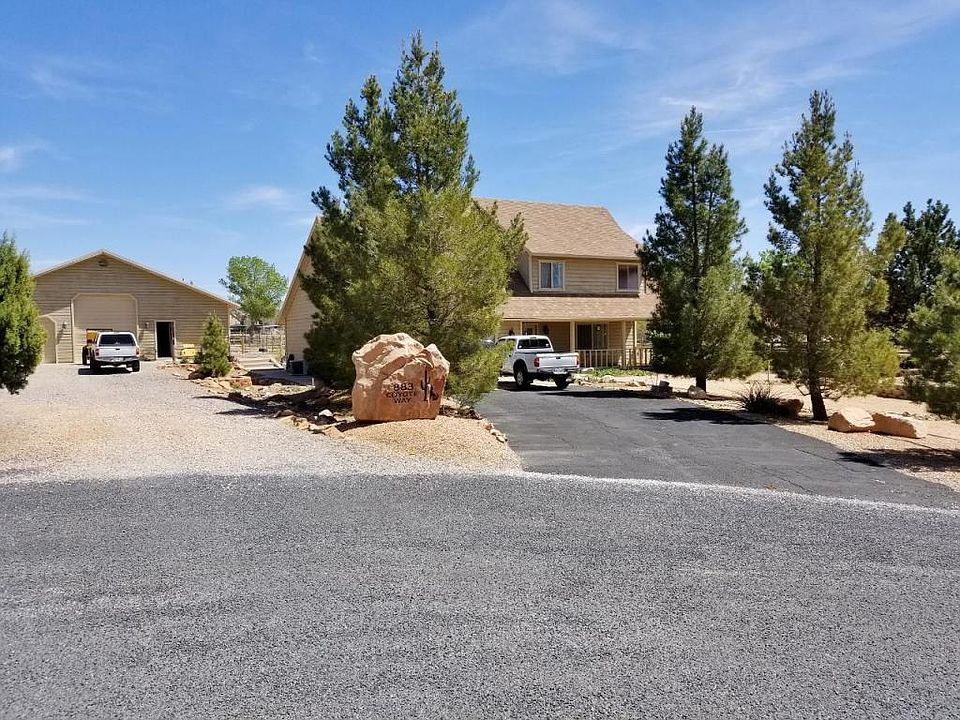 1st image of 883 W Coyote Way