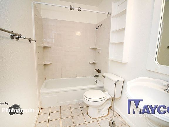 4th image of 205 Royal St