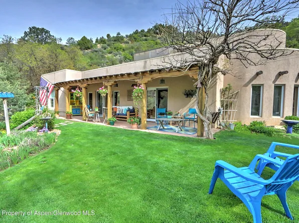 48 Creekside Ct, Glenwood Springs, CO 81601