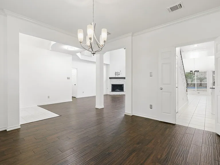 210 Wilkins Xing — Photo 20