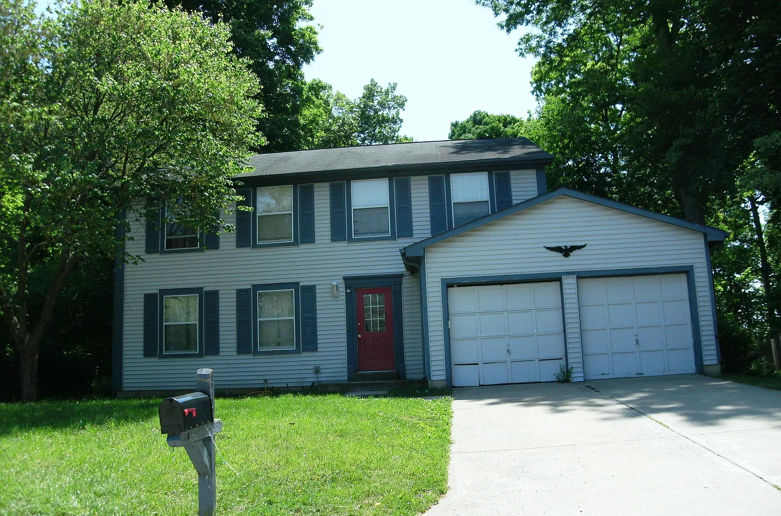 4427 Deerview Ct photo 1