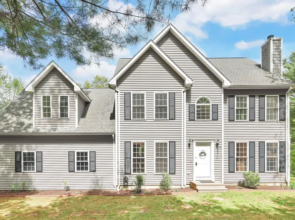 9A Alice Drive, Burlington, CT 06013