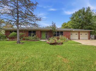 900 Esther Blvd, Bryan, TX 77802