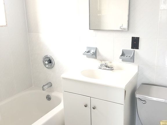 5th image of 1962 77th St APT 2E