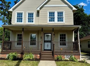 2209 E 35th St, Cleveland, OH