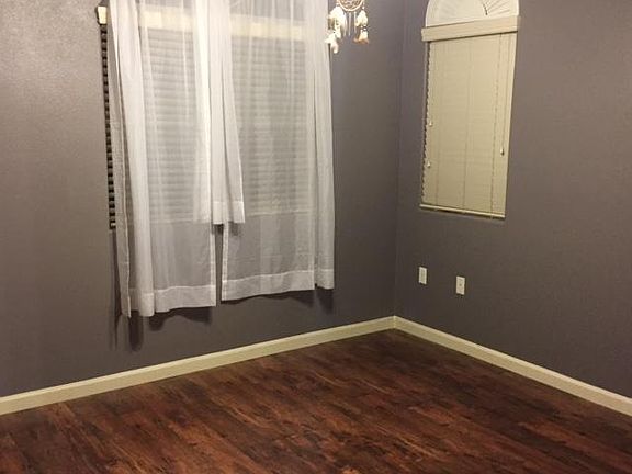 5th image of 1900 Club Center Dr