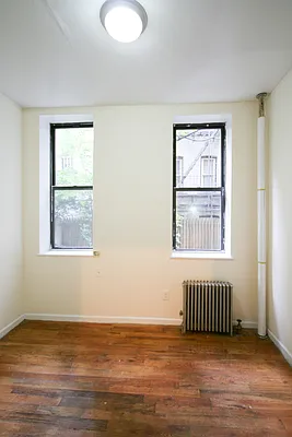 Rented by Compass | media 7