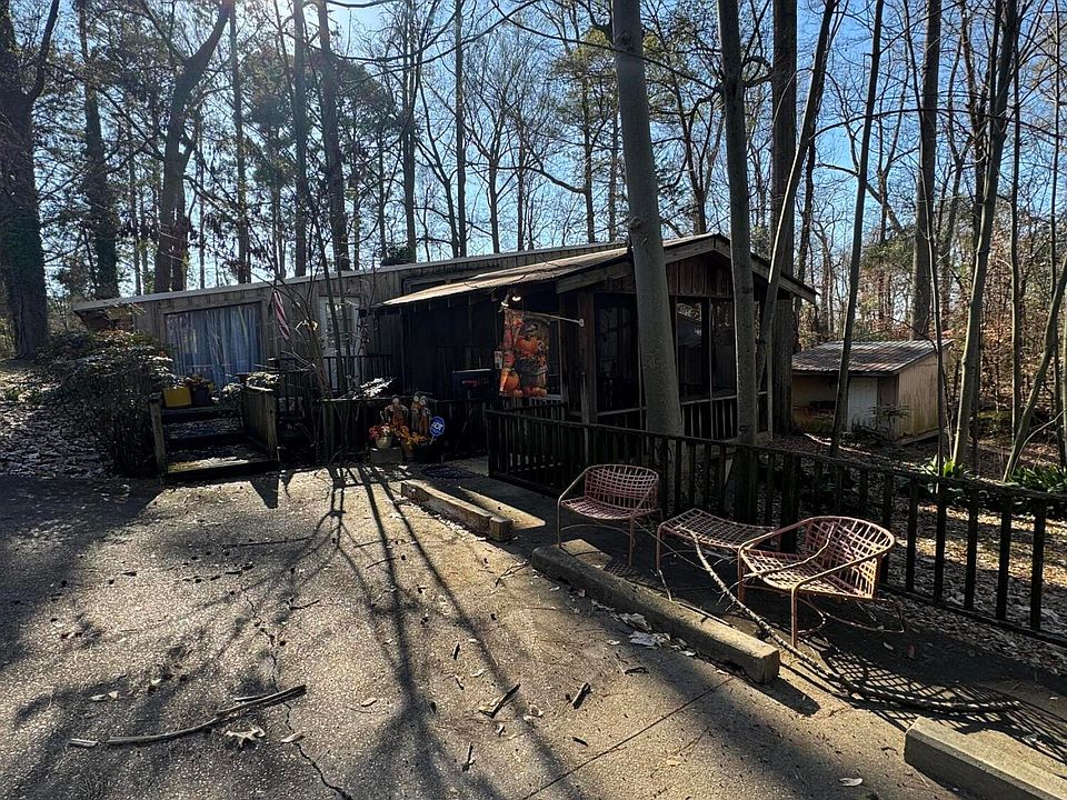 1st image of 1406 Beech St