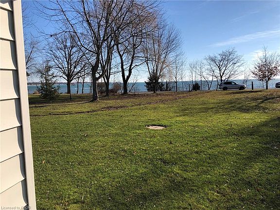 5th image of 2823 Lakeshore Rd