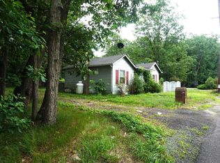 75 Siloam Rd, Freehold, NJ 07728